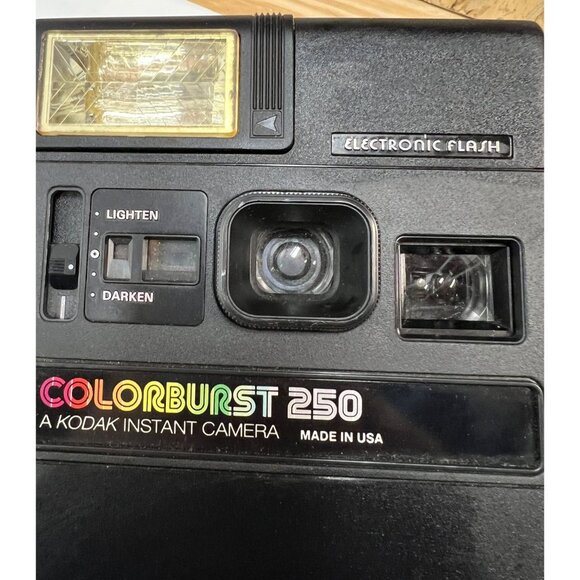 Kodak Colorburst 250 Instant Camera With Electronic Flash, And Strap - Picture 2 of 11